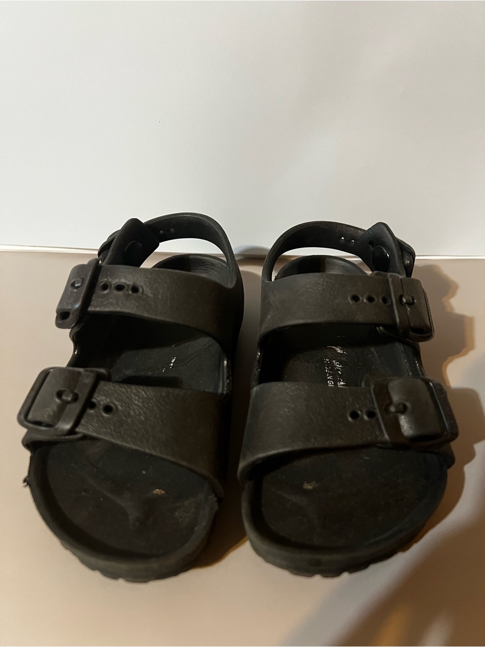 Birkenstock Milano Essentials Kids EVA in black, size 25 (7-7 1/2)